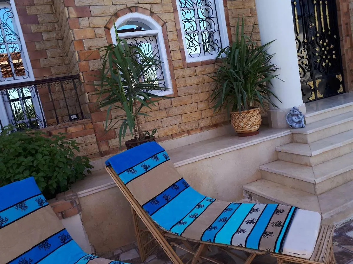 Angel Eyes House Appartement Luxor